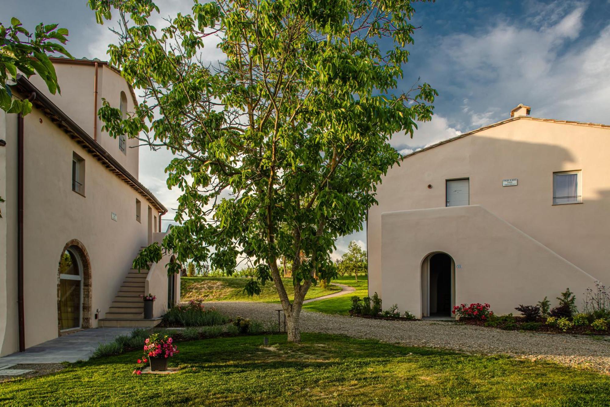 Relais Borgo Elissa Bed & Breakfast Certaldo Luaran gambar